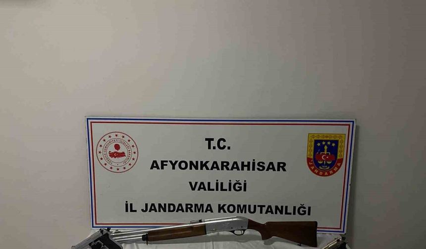 Afyonkarahisar’da tefeci operasyonu: 2 gözaltı