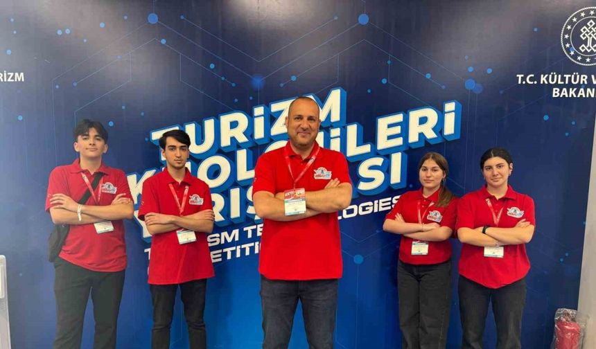 Aydınlı öğrenciler Kıbrıs’taki final sergisinde yerini aldı