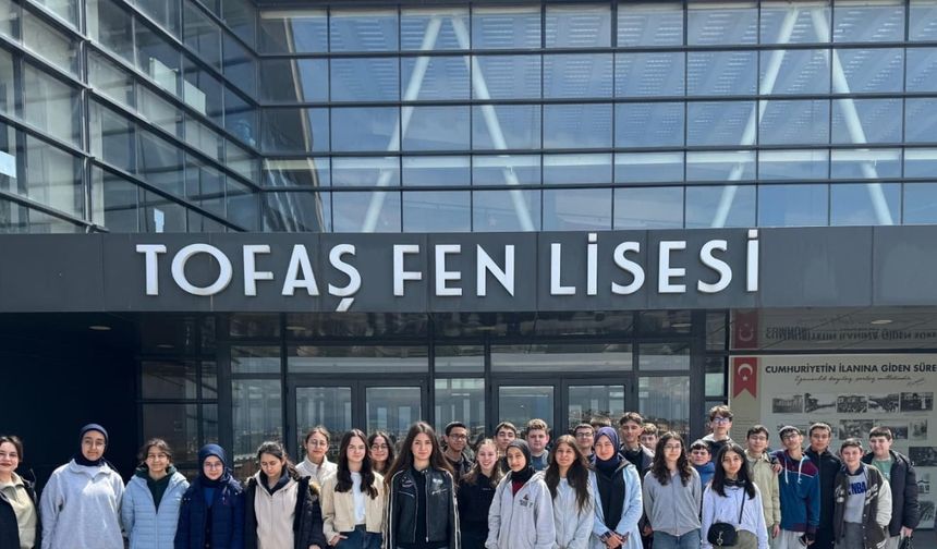Başarıya ulaşan öğrencilere Bursa’da motivasyon gezisi