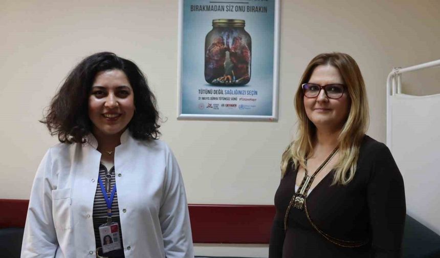 Bu merkeze gelen sigarayı bırakıyor