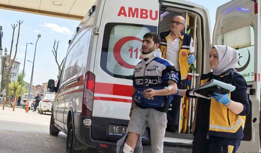 Bursa’da otomobille motosiklet çarpıştı: 1 yaralı