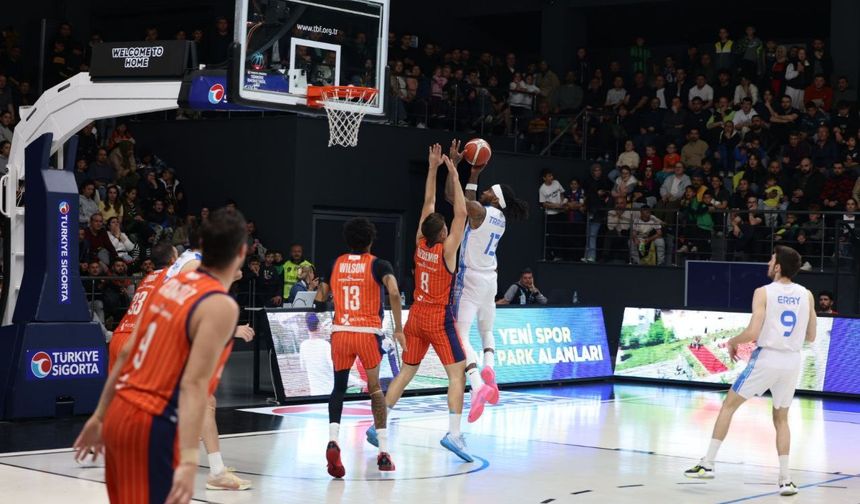 Çayırova Belediyesi yarı finale yükseldi