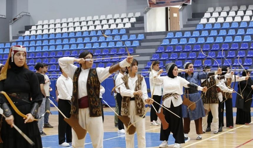 EBYÜ’lü öğrencilerden ikincilik