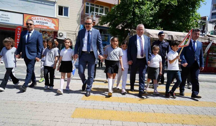 Edremit’te Trafik Haftası kutlandı