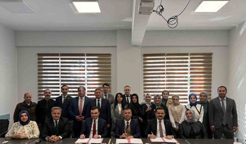 Ehram, bez bebeklerle geleceğe taşınacak