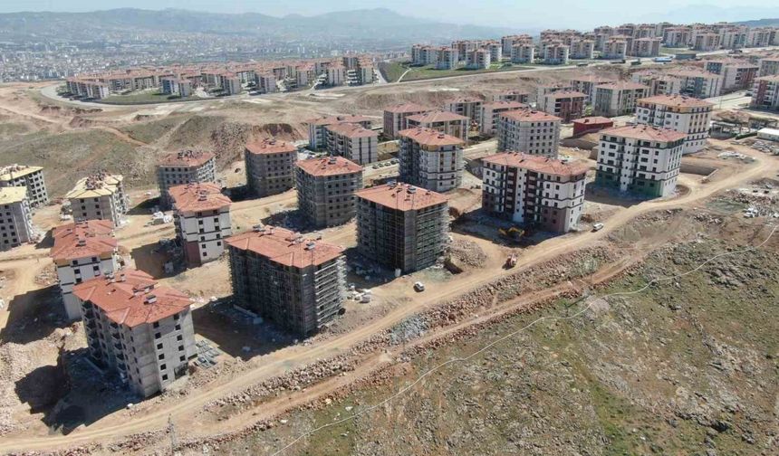 Elazığ’da deprem konutlarında sona gelindi
