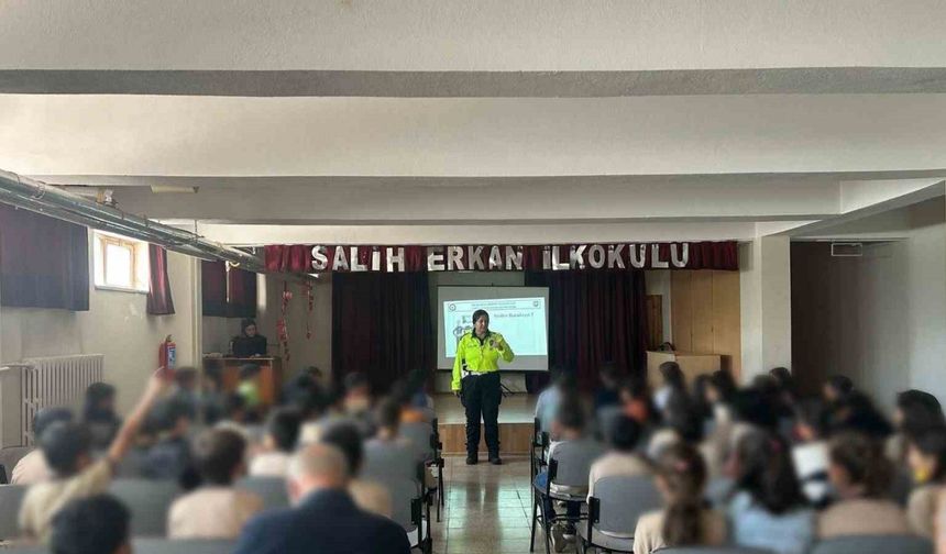 Emniyetten çocuklara suçtan korunma eğitimi