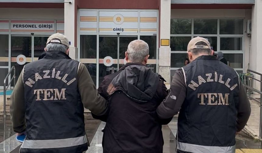 Firari FETÖ üyesi saklandığı yerde yakalandı