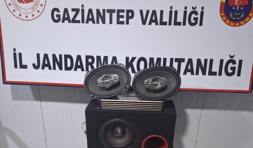 Gaziantep’te hırsızlık şüphelisi 26 şahsı jandarma yakaladı