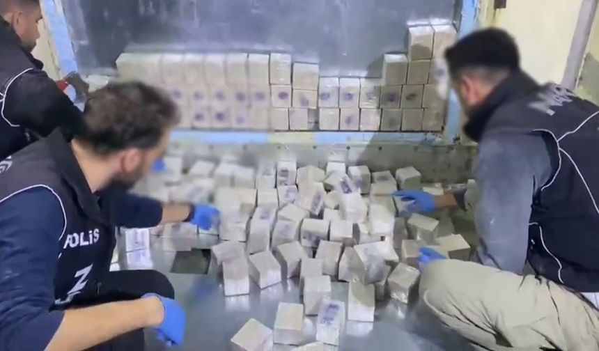 Gürbulak Sınır Kapısı’nda 69 kilo eroin ele geçirildi