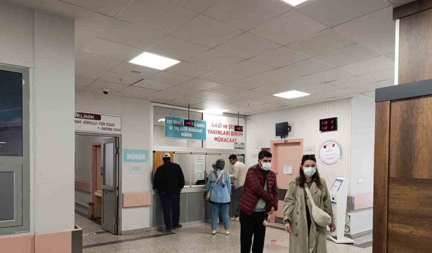 Hastane yönetimi şehit ailesi ve gazileri unutmadı