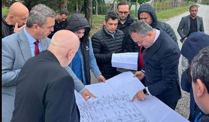Hokey sahası için yerinde inceleme gerçekleştirildi