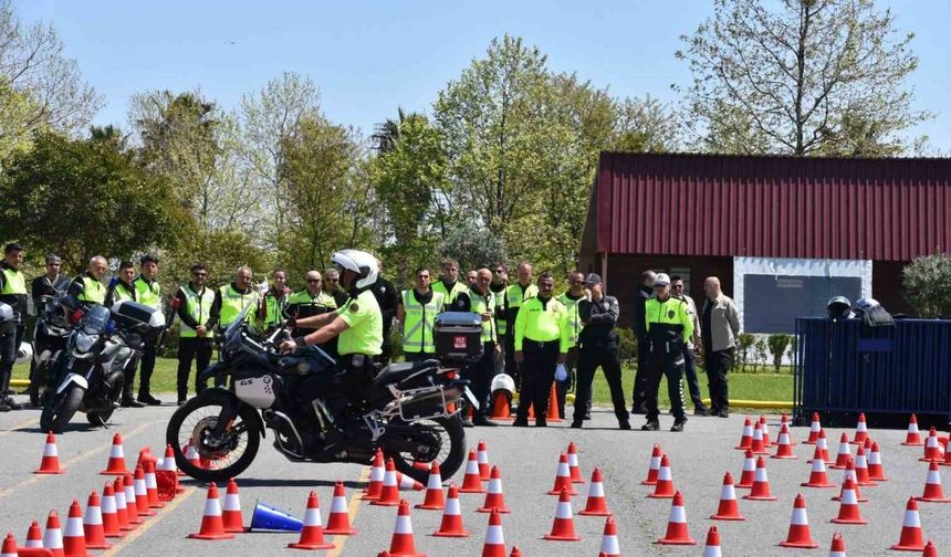İl Emniyet Müdürü Arıbaş’tan şahin timi eğitimine denetim