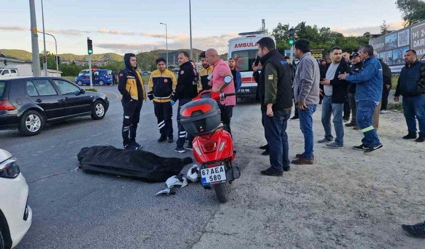 Karadeniz Ereğli’de tır ile çarpışan motosikletin sürücüsü hayatını kaybetti