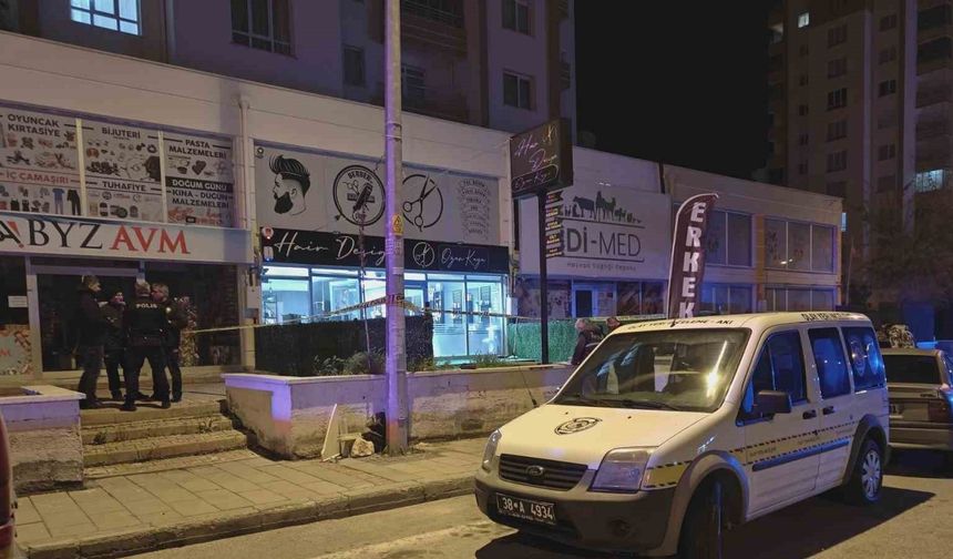 Kayseri’de bıçaklı kavga: 2 yaralı