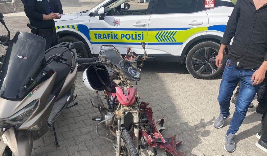 Kula’da otomobil ile motosiklet çarpıştı: 1 yaralı