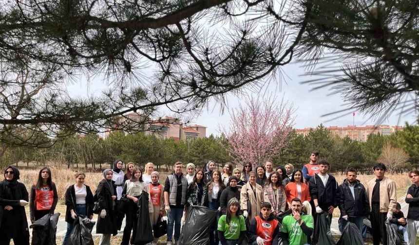 Kütahya Dumlupınar Üniversitesi’nden orman yangınlarına karşı "Daha Yanmadan" projesiyle farkındalık
