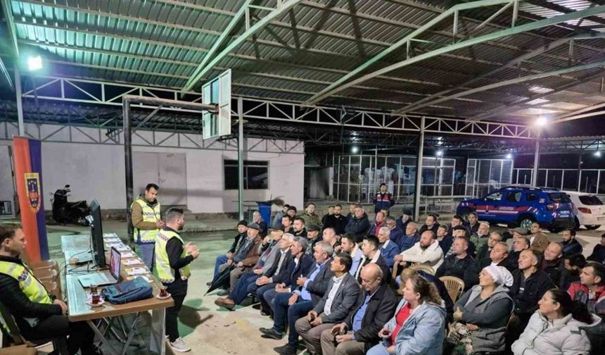 Mahalle sakinlerine ‘Siber Dolandırıcılık’ bilgilendirmesi