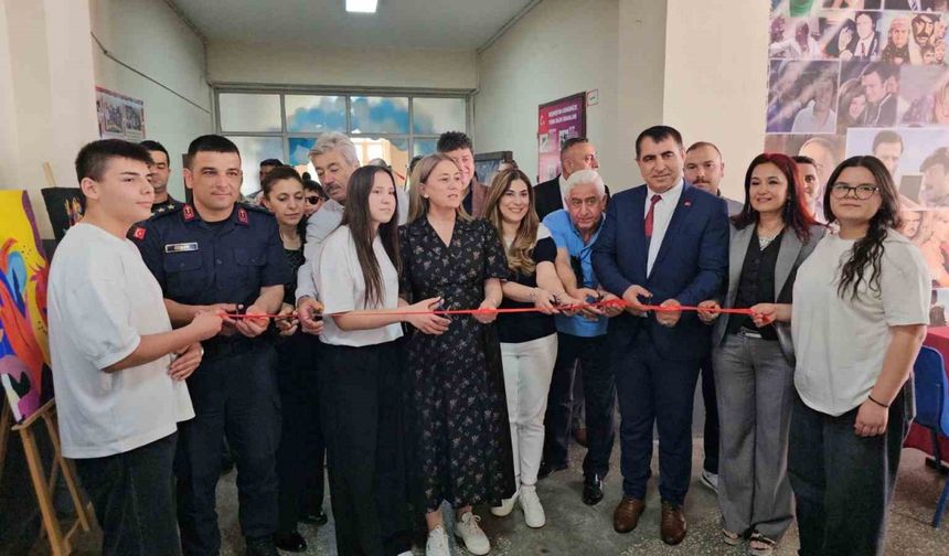 Nazilli’de bilim fuarları görücüye çıktı