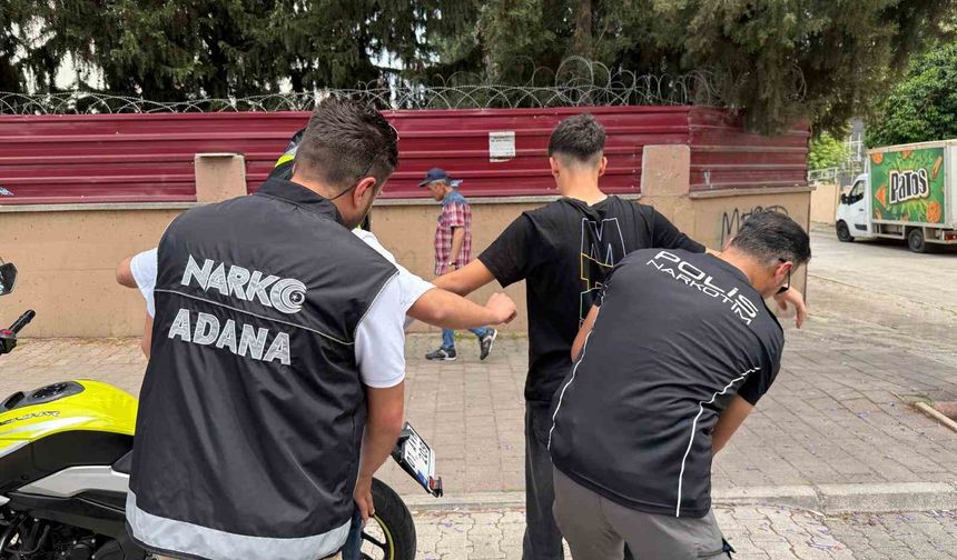 Okul önlerinde uyuşturucu alarmı: 43 şüpheli yakalandı