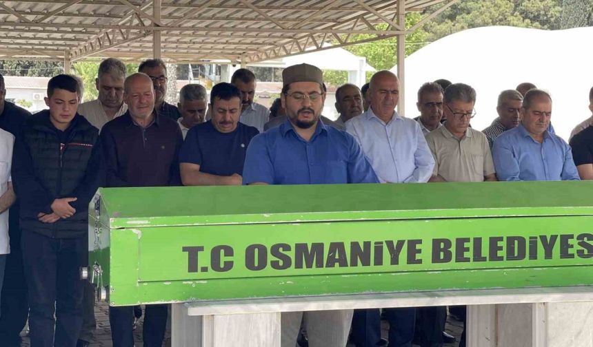 Osmaniye’de kocası tarafından öldürülen kadın gözyaşları arasında toprağa verildi