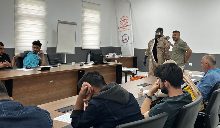 Sağlık çalışanlarına yönelik KBRN eğitimi devam ediyor