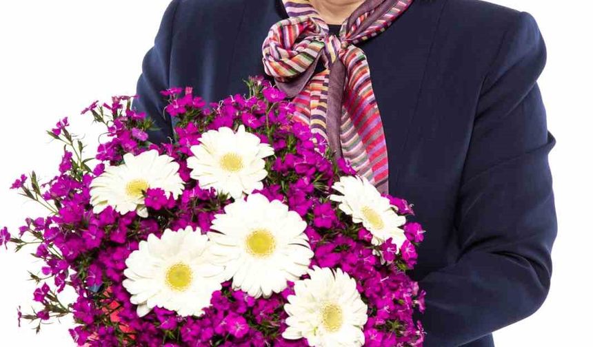 Şahin: "Anne, sevginin vücut bulmuş halidir"