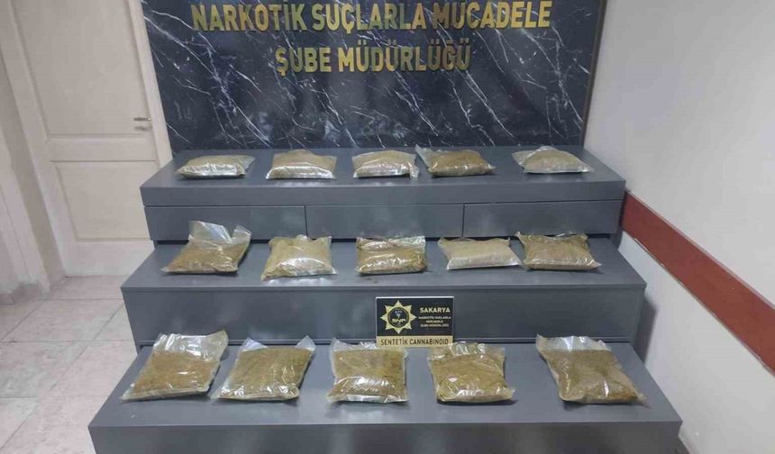 Sakarya’da 18 kilo uyuşturucu yakalandı, 4 şüpheli gözaltına alındı
