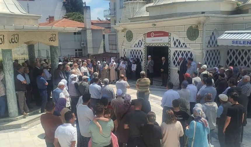 Selendi’den dualarla kutsal topraklara uğurlandılar