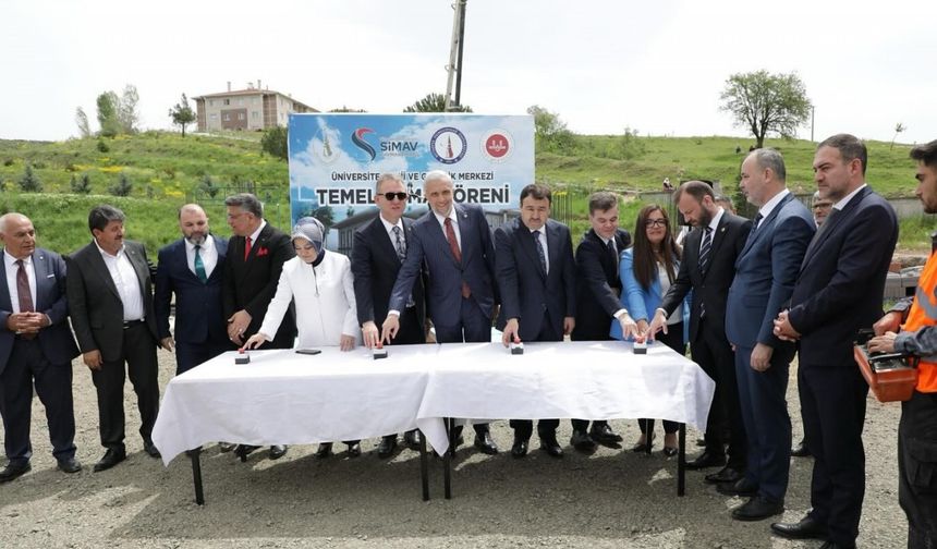 Simav’da Üniversite Yerleşkesine yapılacak cami ve Gençlik Merkezinin temeli atıldı