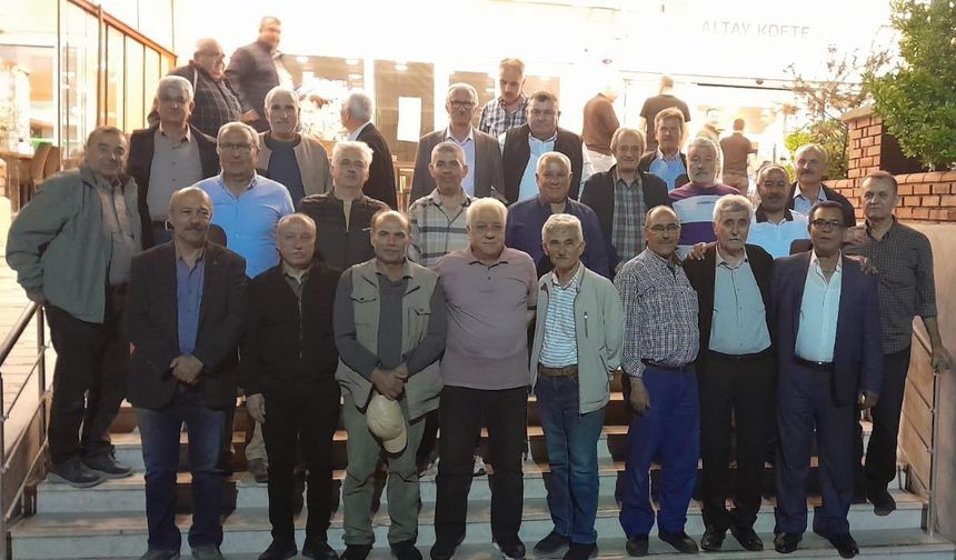 Soma Termik Santrali’nin park sahası emektarları 45 yıllık dostluğu yaşatıyor