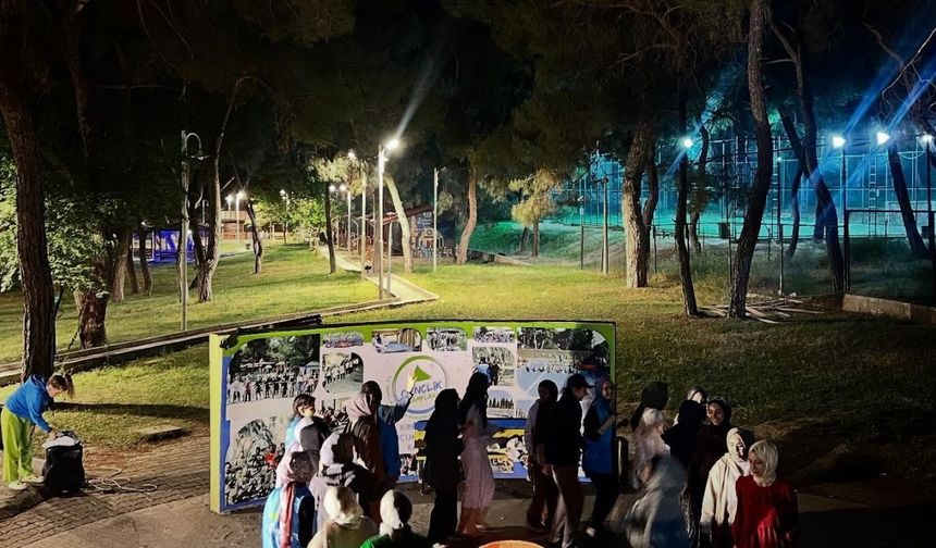 Sultangazili genç kızlar Manisa Kampı’nda doğayla iç içe