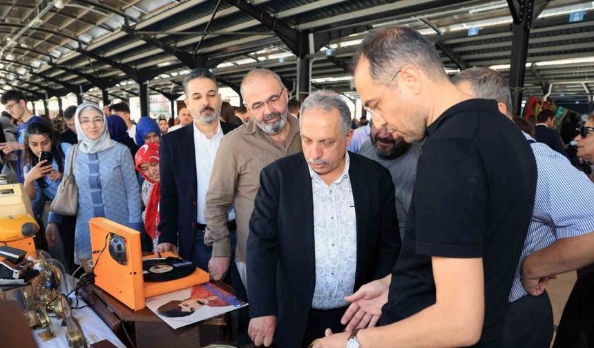 Talas’ın markası, antika pazarı ziyaretçilerini bekliyor