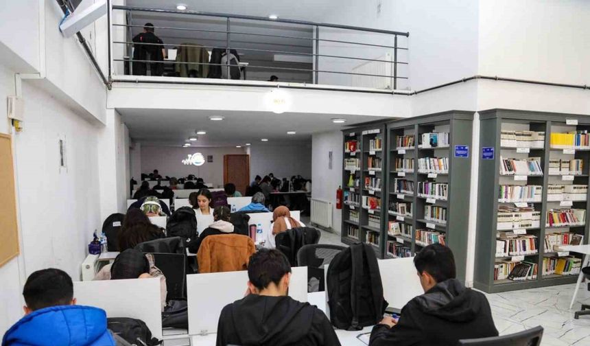Van Büyükşehir Belediyesinin etüt merkezleri öğrencilerin hizmetinde