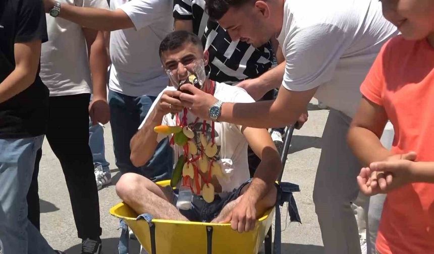 Bursa’da damada işkence gibi düğün...Başına gelmeyen kalmadı