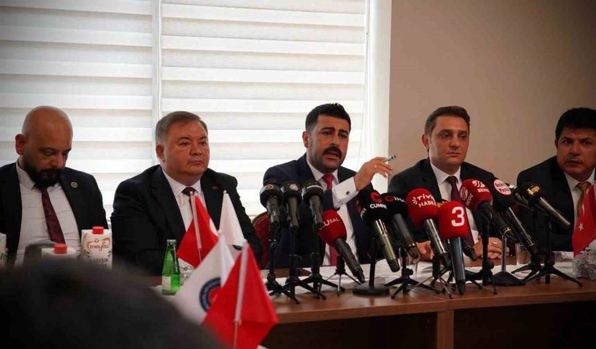 Kamu Birliği Konfederasyonu’nun adı ‘Devlet Memurları Konfederasyonu’ olarak değişti