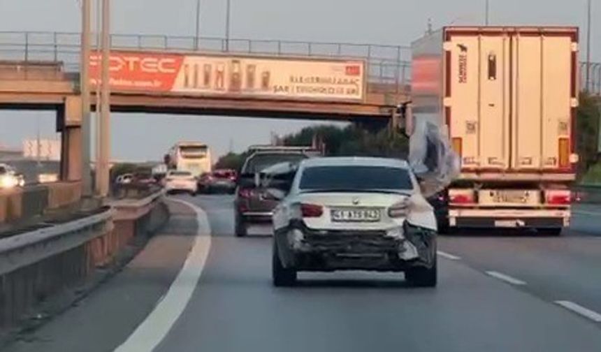 Tuzla’da ilginç görüntü: Otomobilin tamponunu arka koltukta taşıdı