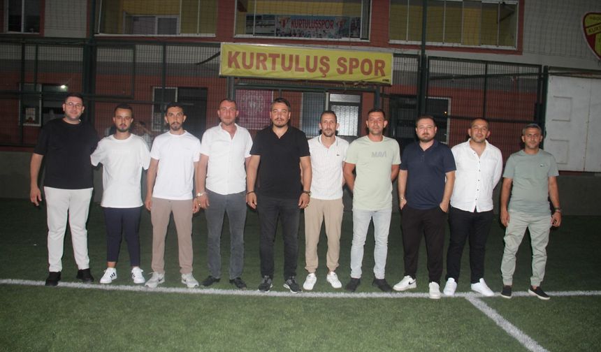 Kurtuluşspor’da Yeni Dönem: Başkanlık Görevine Coşkun Karduz Seçildi