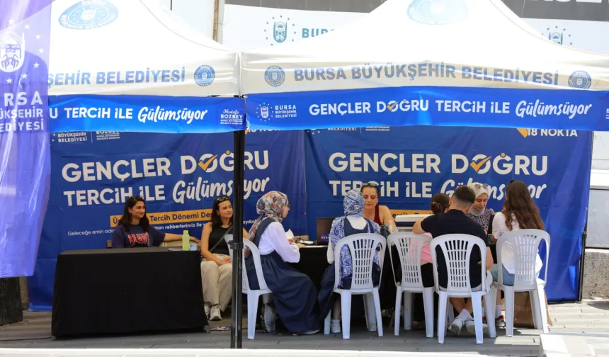 Bursa'da üniversite tercihlerine Büyükşehir rehberliği