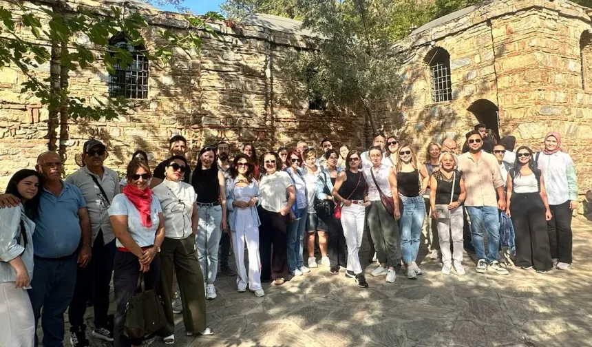 Eğitim İş Manisa’dan tarih ve doğa dolu birlik gezisi