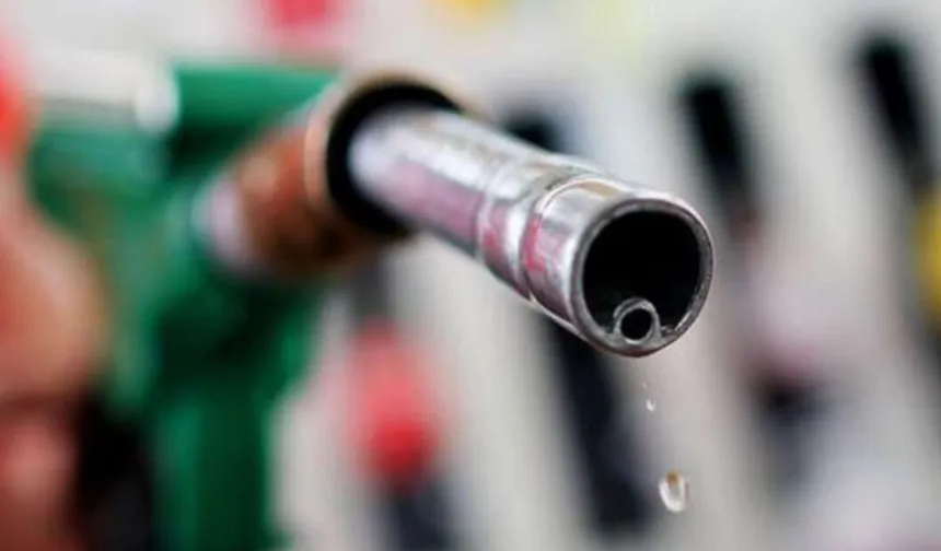 Benzine bir zam daha!