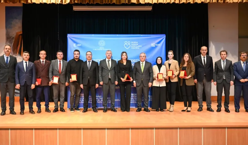 Bursa'da erdemli insanla akran dostluğunda 2. yıl tanıtımı