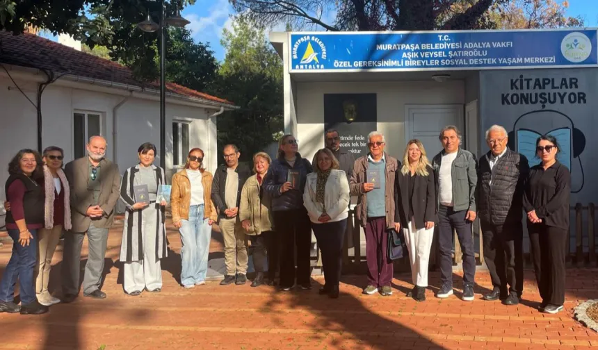 Yazar ve şairler gönüllü okuyucu oldu