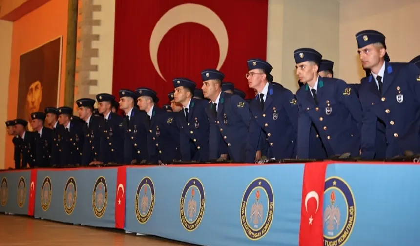 Yedek subaylar Kütahya'da yemin etti