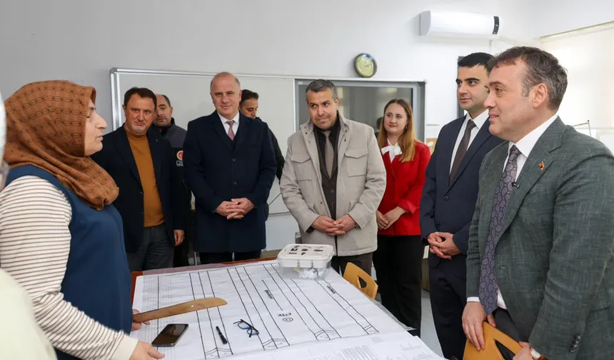 Bilecik Valisi Sözer'den Osmaneli HEM'e ziyaret