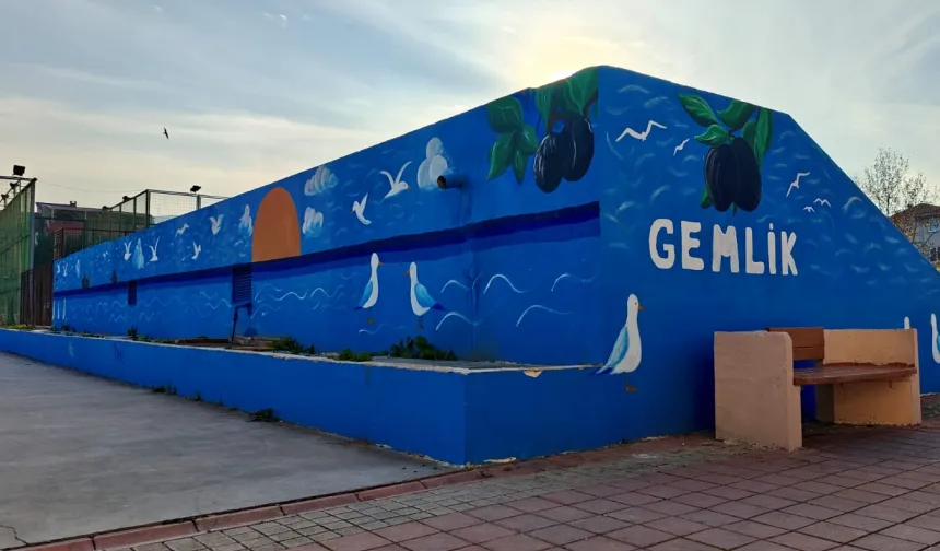 Bursa Gemlik'te atıl alanlar sanatla güzelleşiyor