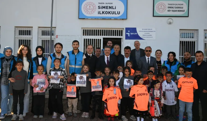 Büyükşehir Şalpazarı'nda öğrencileri sevindirdi