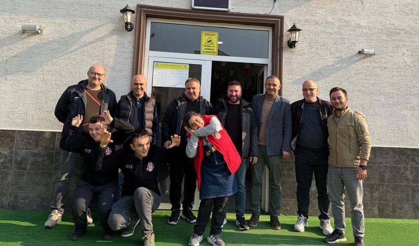 İnegöl Beşiktaşlılar Derneği’nden Engelliler Günü İçin Anlamlı Ziyaret