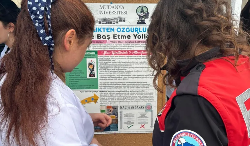 Geleceğin hemşireleri Mudanya'da sağlık için buluştu