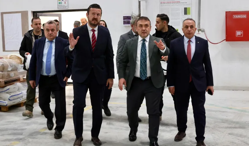 Bozüyük OSB'de stratejik üretime Vali'den yakın takip
